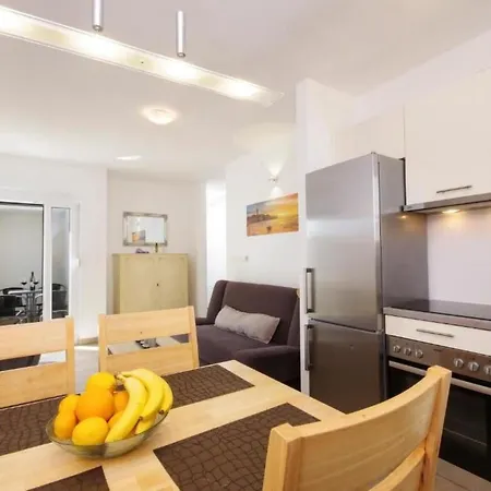 3 Laura By Interhome Apartment *