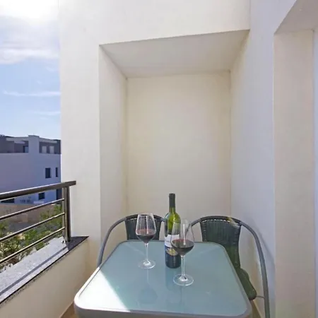 Apartment 3 Laura By Interhome