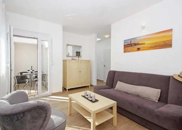 3 Laura By Interhome Апартаменты