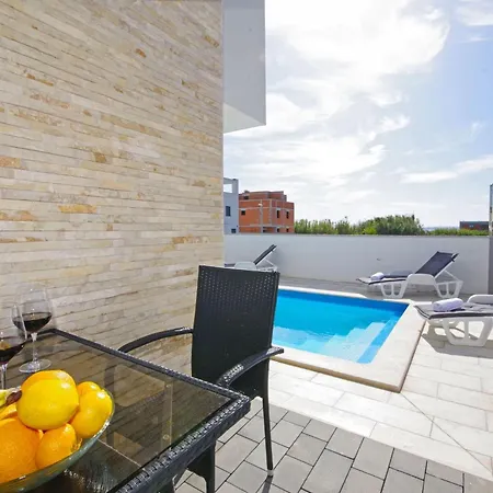 3 Laura By Interhome Daire Privlaka (Zadar)